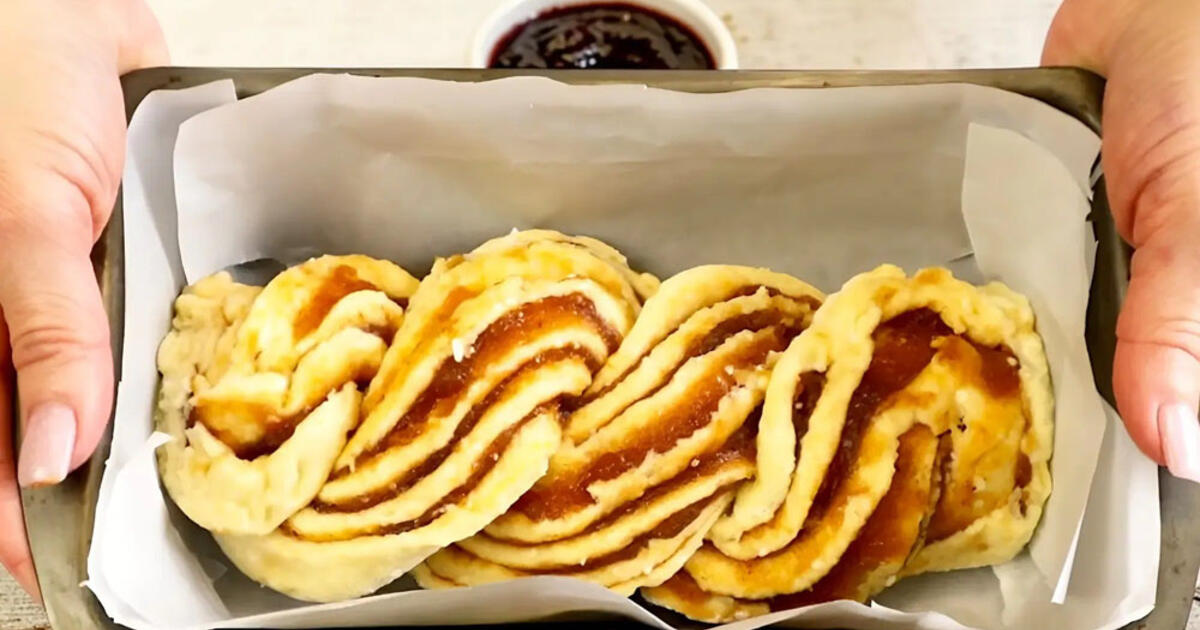 Varškė, kiaušinis ir truputis uogienės — pyragui „Gražuoliukas“ skiriu 15 minučių, o skoniu pranoksta net tortą