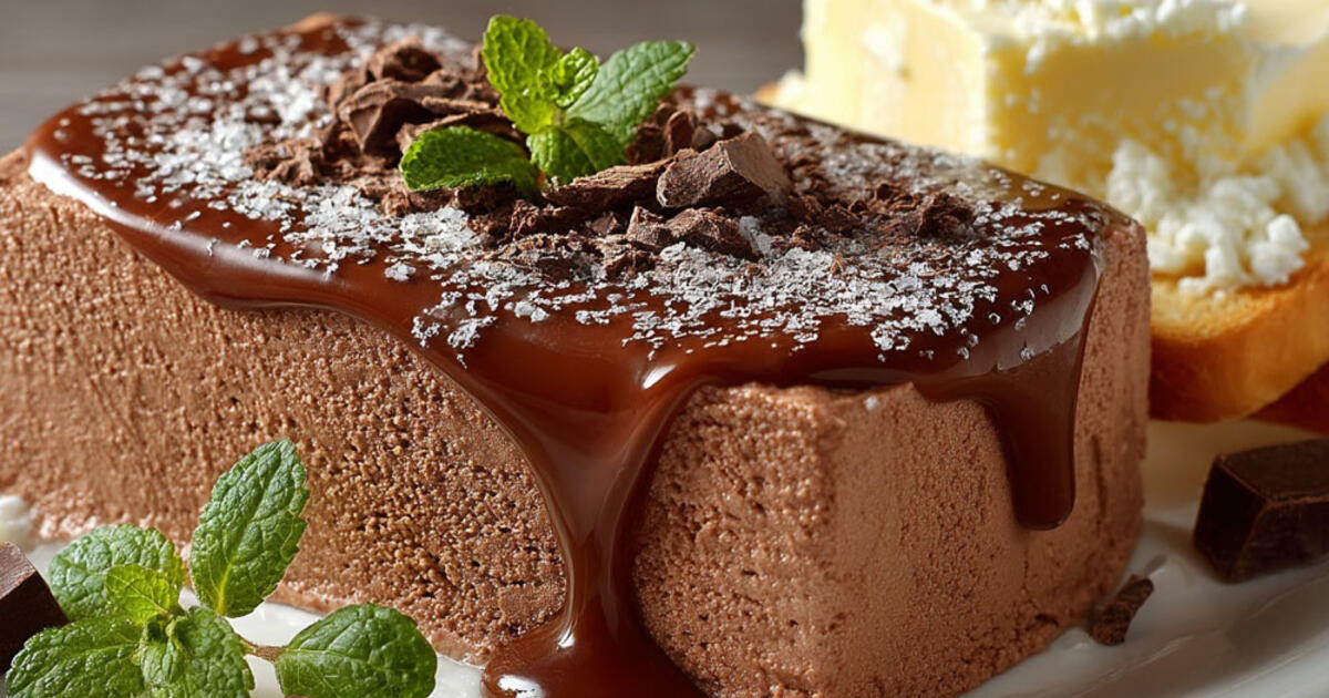 Šokoladinis lydytas sūris iš varškės — švelnesnis už „Nutella“ ir dvigubai pigesnis: pusryčiams su skrebučiais idealus pasirinkimas