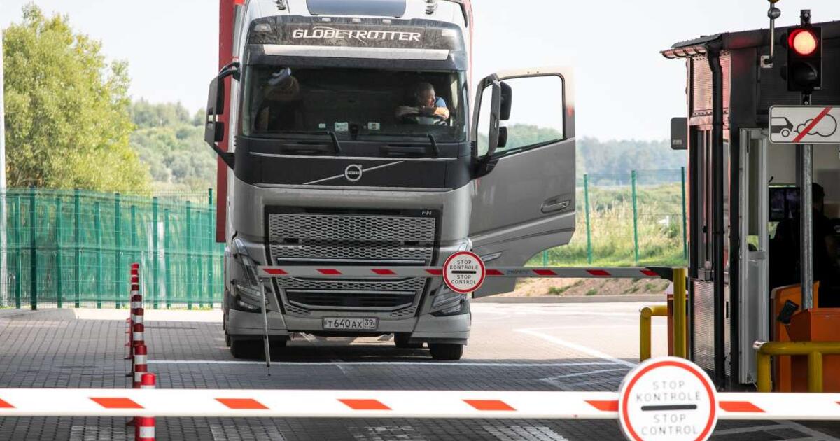 Į Lietuvą iki vidurnakčio iš viso grįžo 451 Baltarusijoje sulaikytas vilkikas