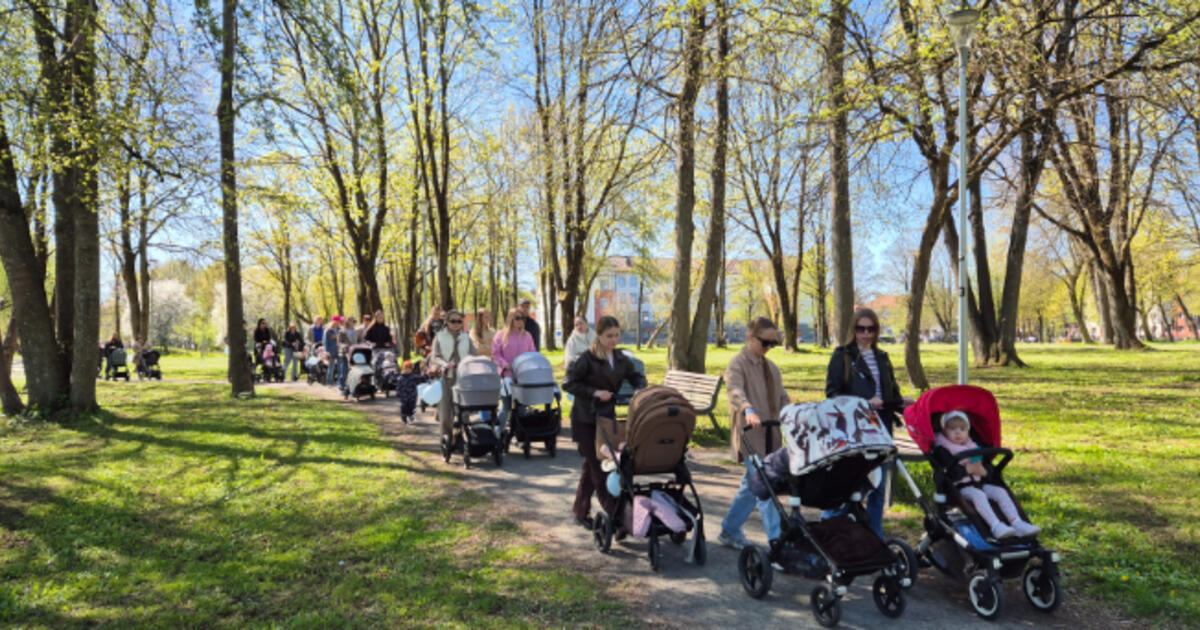 Uostamesčio mamas subūrė kasmetinės mamų eitynės ,,Stipresnės kartu“