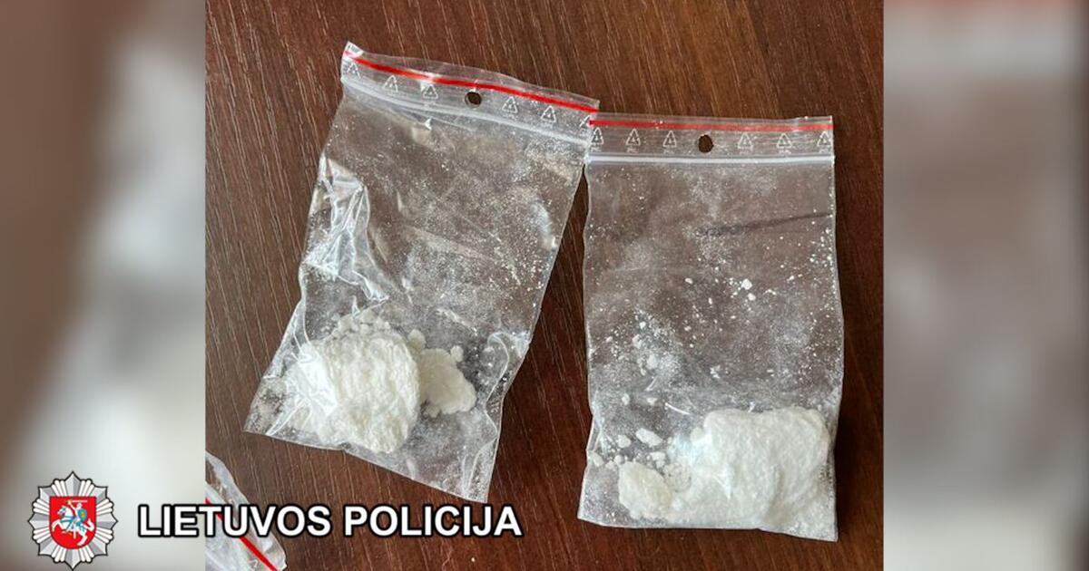 Teismui perduota nagrinėti baudžiamoji byla dėl neteisėto disponavimo labai dideliu kiekiu kokaino