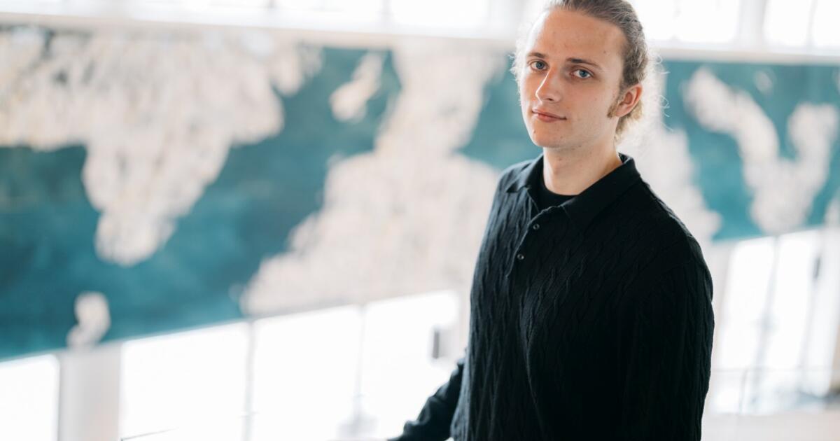 Festivalio „TheATRIUM“ metu teatre apsigyveno jūra