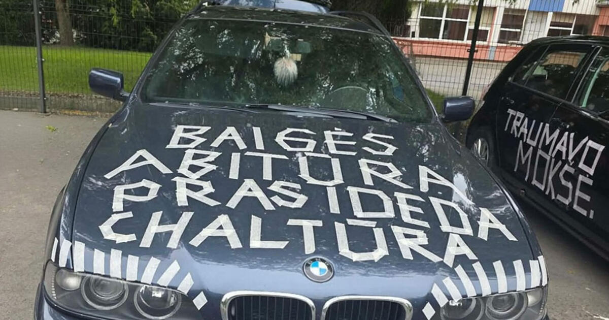Bulvaras: Sutramdytas atsisveikinimo su jaunyste šėlsmas