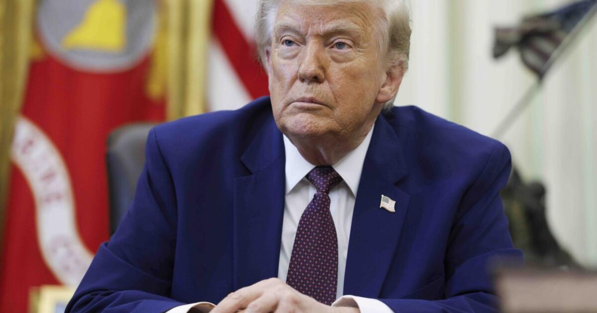 Trumpas sako, kad, stengiantis sudaryti Artimųjų Rytų taikos