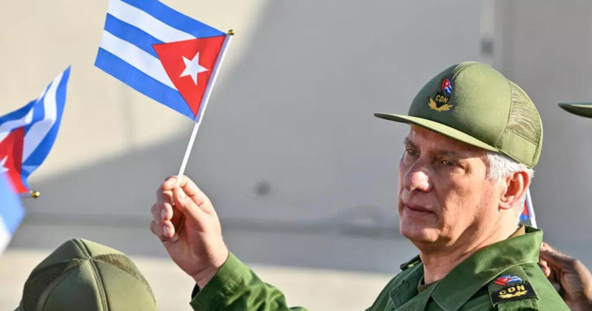 JAV įvedė sankcijas Kubos prezidentui, Castro šeimos nariams
