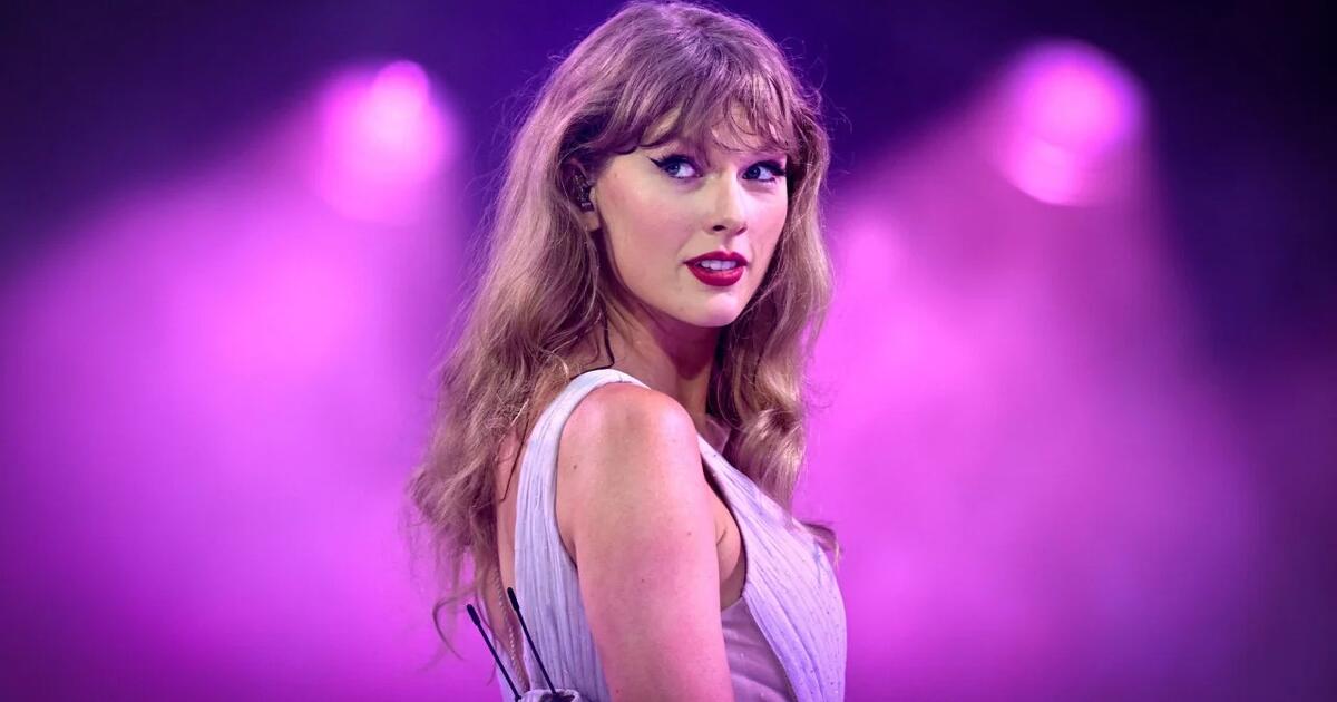 Taylor Swift įrašė savo vardą į istoriją: tapo turtingiausia visų laikų moterimi muzikante