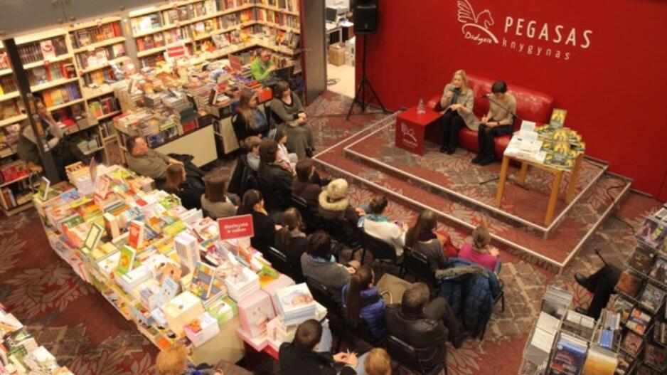 R.Šepetys knygos "Nelengvu keliu" pristatymas