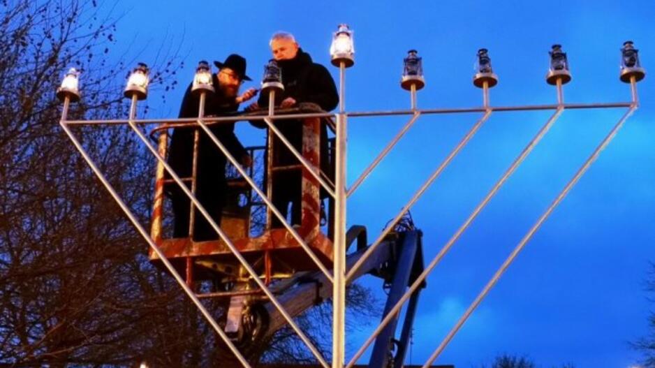 Klaipėdoje įžiebta didžioji menora