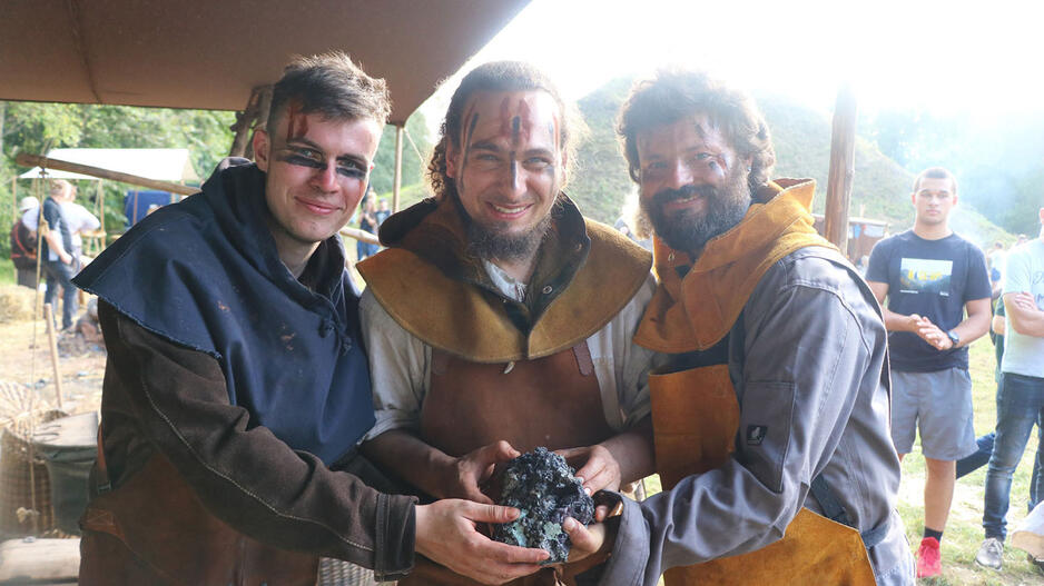 Geležies gimimas molinėse įsčiose