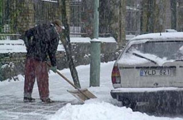 Griaustinis ir sniegas spalio pabaigoje - į gera 