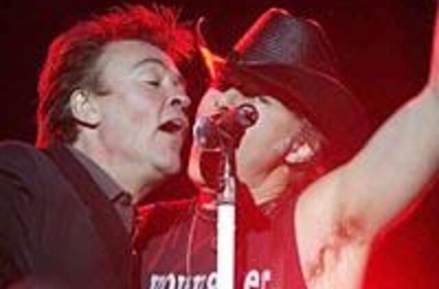 Polas Jangas neįsižeidė pamatęs pustuštę salę 