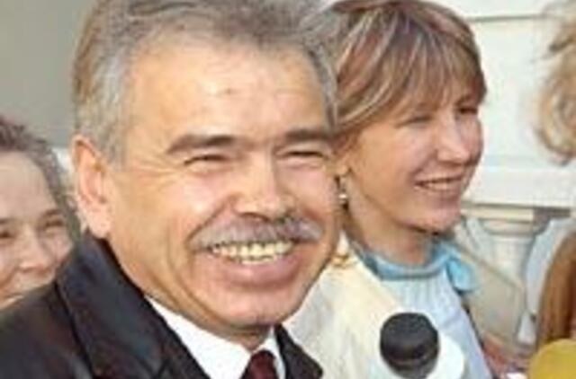 J. Borisovas užrišo milijonų maišelį politikams 