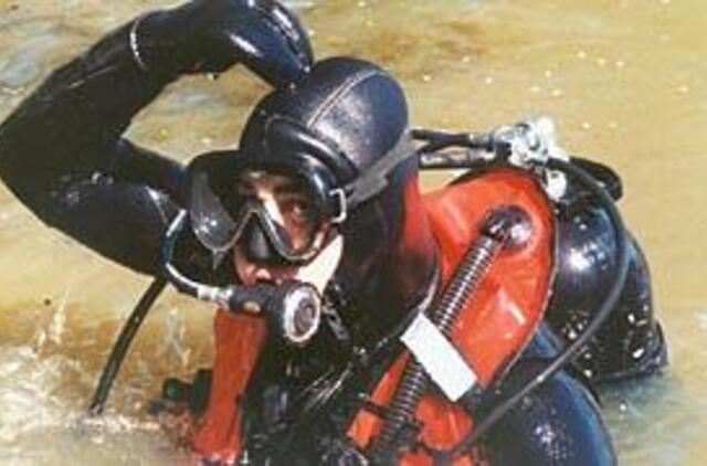 Uosto direkcija pripažįsta, kad darbai po vandeniu sunkiai kontroliuojami 