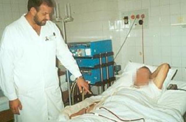 Iš sunkiems ligoniams skirtų pinigų gydytojai steigiasi klinikas? 