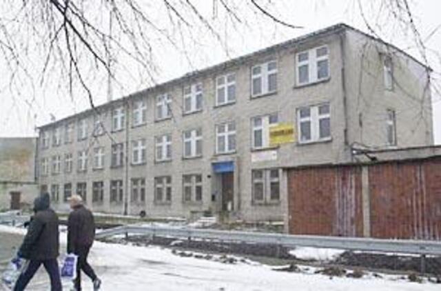 Bendrovės pakasynose - ginčas dėl duobkasių 