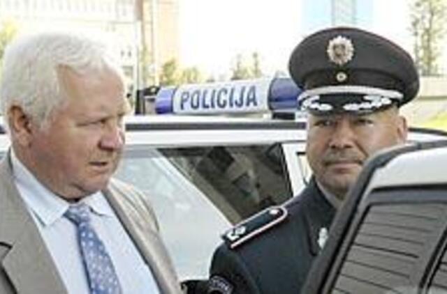 Ant Seimo slenksčio - nusikaltėlių marionetės 