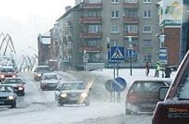 Nuo lapkričio keičiasi greitis ir padangų naudojimas 