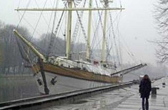 Kerštas policijos pareigūnams - sprogmuo prie "Meridiano" borto 