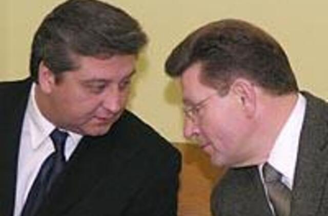 Žlugusio banko vadovai - vėl teisiamųjų suole 