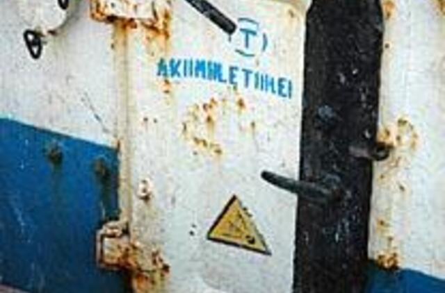 STT prožektoriai netoli tešviečia 