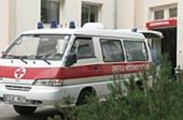 Vaikų nepriežiūra baigiasi apsinuodijimu alkoholiu bei vaistais 