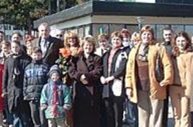 "Liūtų" klubo dovana Neringos vaikams - kompiuteriai 