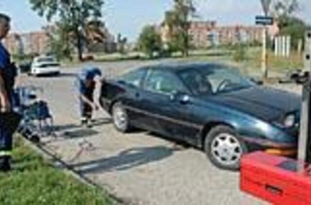 Vairuotojai raginami rūpintis automobiliais 