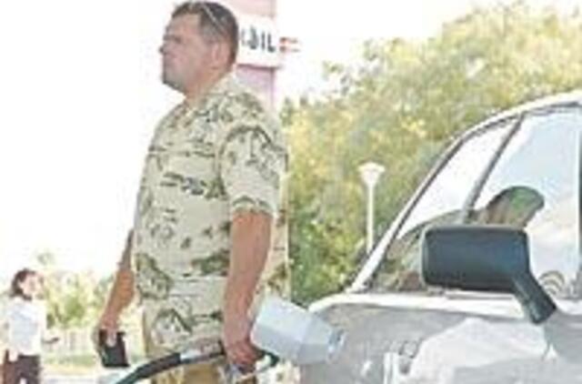 Po degalų pardavėjų užmojų laukia kainų šuolis 