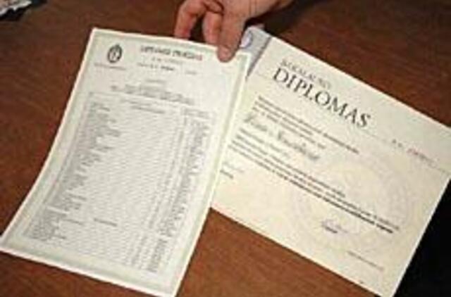 Aukštojo mokslo diplomas - per savaitę ir su nuolaida