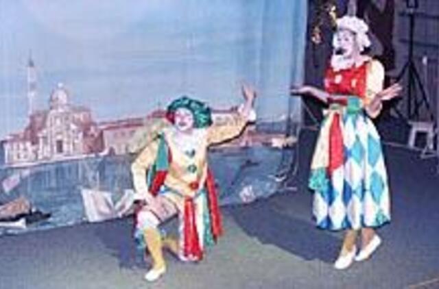 "Dramos klasė" sezoną pradeda itališkomis "Durnaropėmis" 