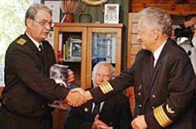 Kapitonų rūpestis - Šventosios uostas ir anūkai 