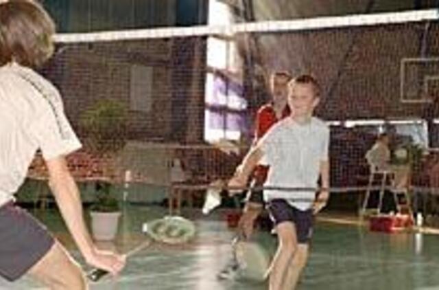 Į pasaulio čempionatą - už savo pinigus 