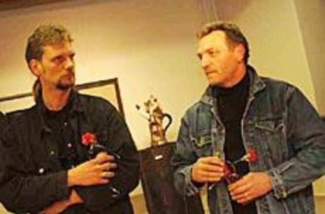 Trys autoriai - apie gyvenimą be kaukių 