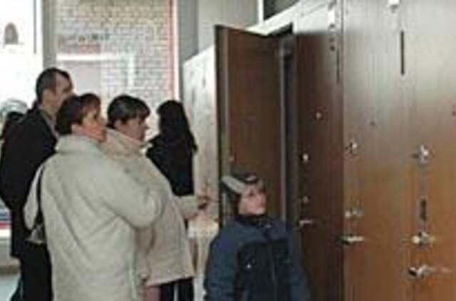 Šarvuotų durų kainą lemia spyna 