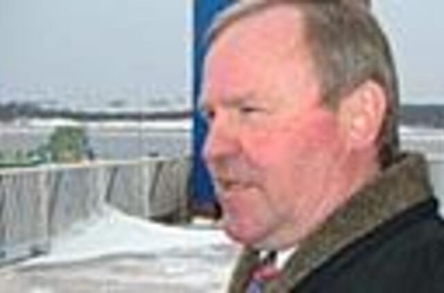 Trečią keltą perkanti bendrovė bilietų kainų didinti neketina 