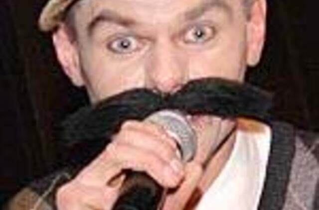 Po senioko Simo ūsais - laisvas aktorius 