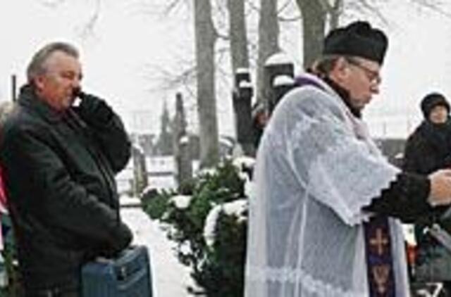 Sunkią valandą - patyčios ir lupikavimas 