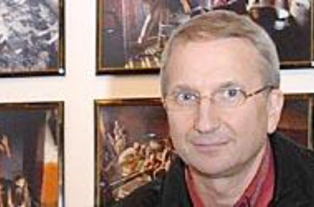 "Trumpiausias kelias į save - kelionė aplink pasaulį" 