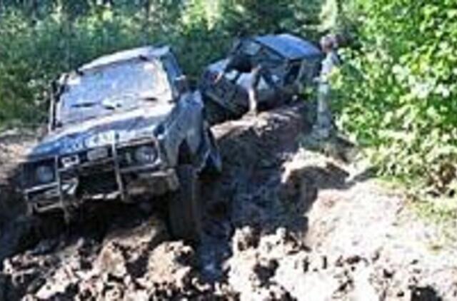 Visureigių priešai bunda lemiamai kovai 