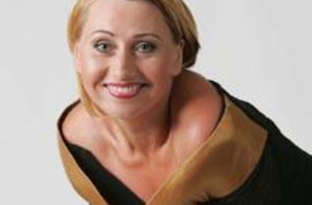 Princesė, nuoga tarp vilkų 