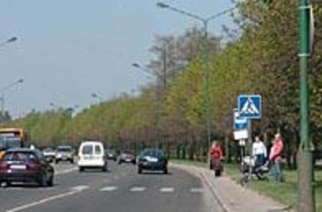 Kelio ženklai kelia vairuotojų sumaištį 