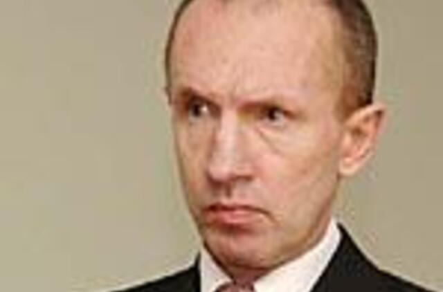 Garsi muzika išprovokavo dūrius peiliu 