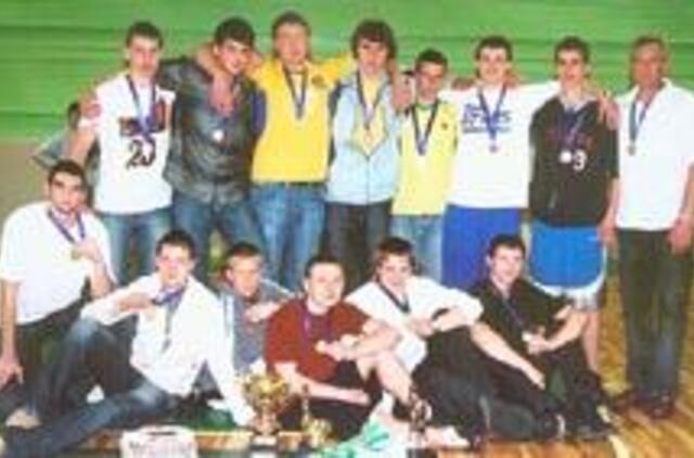 "Knašiukai" iš Marijampolės parsivežė bronzos medalius 