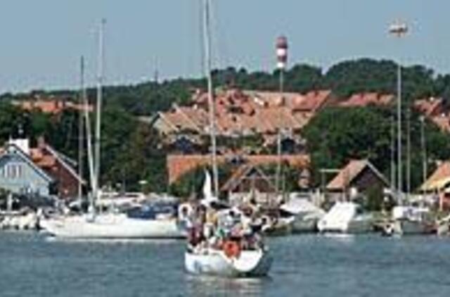 Neringos valdžios autoritetas vis menkėja 