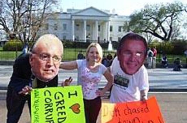 JAV: Vašingtono didybė ir vyšnios