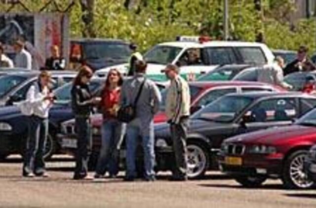 "BMW nekaltas, jeigu žmogus nemoka vairuoti" 