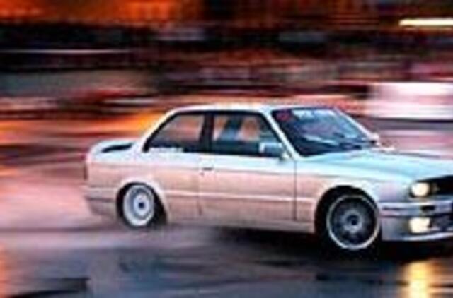 Su kuo valgomas "driftingas" 