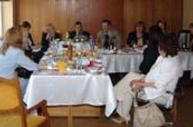 Po baliaus žemėtvarkininkai rašo pasiaiškinimus 