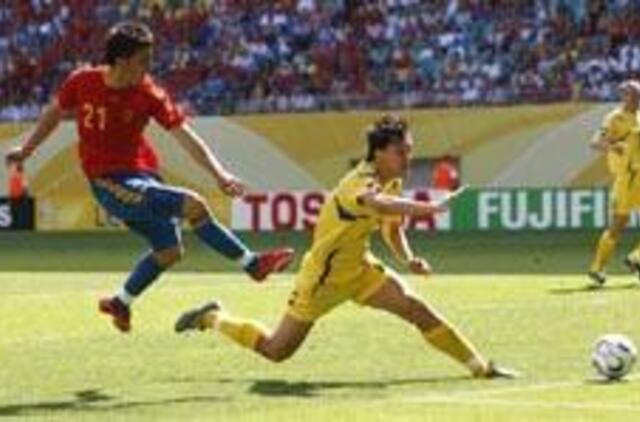 Antras turas pradėtas "išvargta" šeimininkų pergale 