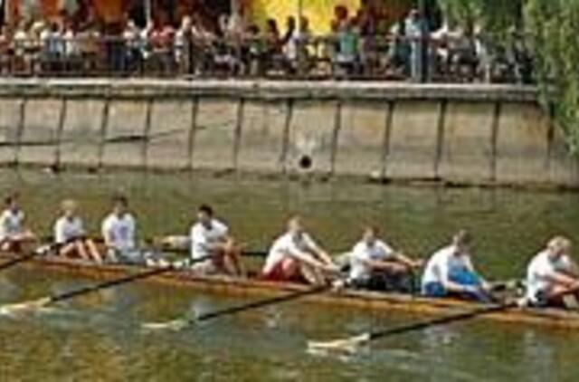 Irklai neptūniečių neklausė 